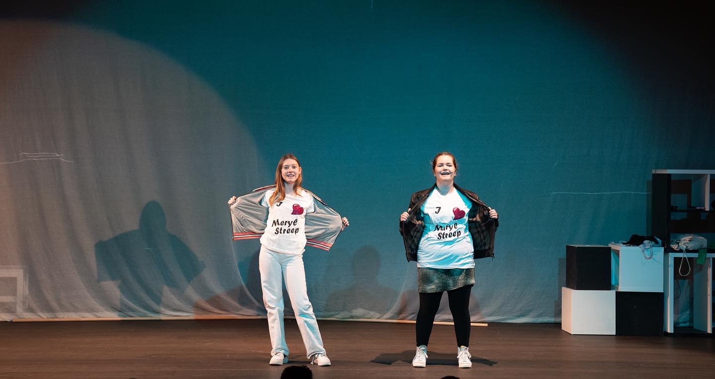 A3CDD511-C080-4ED6-B329-2F0AE53D0079